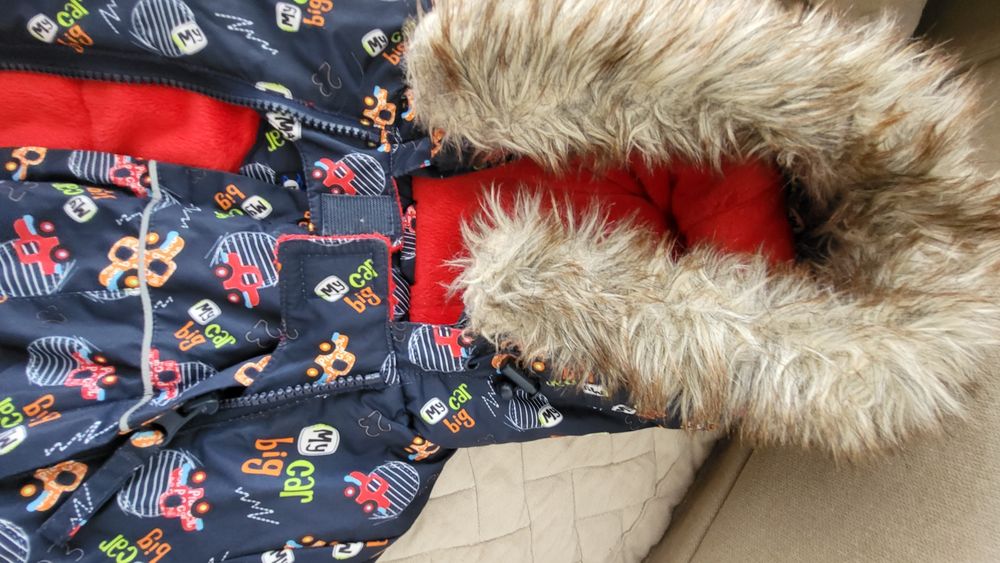 Продам комбинезон зимний