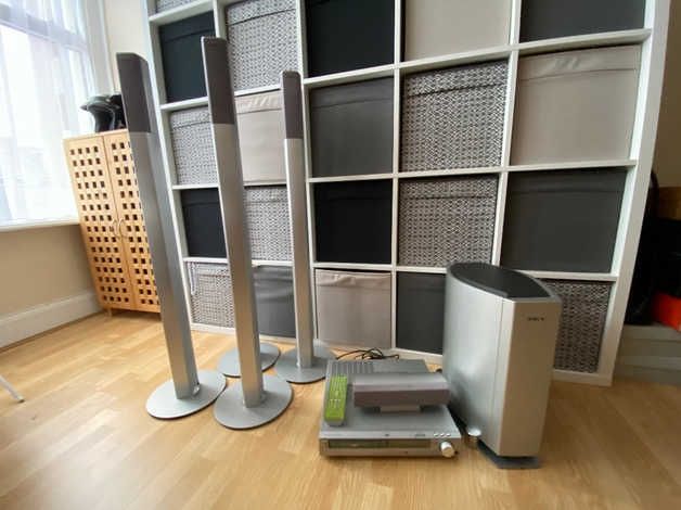 Sony DAV S800 kino teater sotiladi xolati ideal. Ovozi baland.