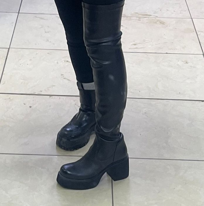 продам ботфорты 40размера