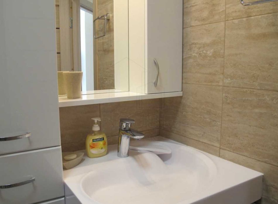 Дава се под наем Двустаен апартамент в Пловдив, Център - 48 кв.м за 178.5 € - Снимка #5