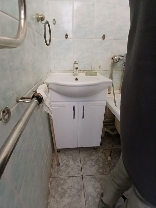 Раковина со шкафчиком