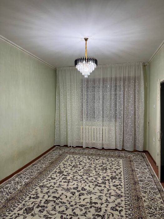 Продаётся 2х комнатная квартира. 2/3/4. М.Улугбек, массив Феруза.