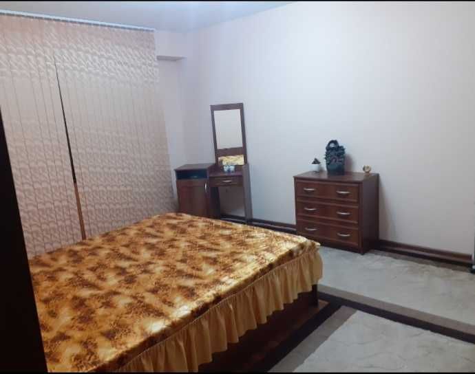 Дава се под наем Тристаен апартамент в Хасково, Македонски - 70 кв.м за 306 € - Снимка #2