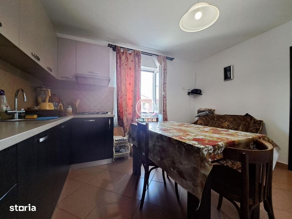 Vila de vanzare, Hermeziu