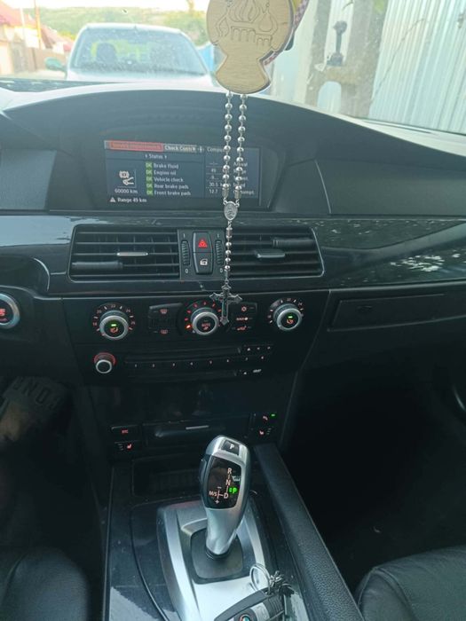Vând BMW e60 2009  diesel