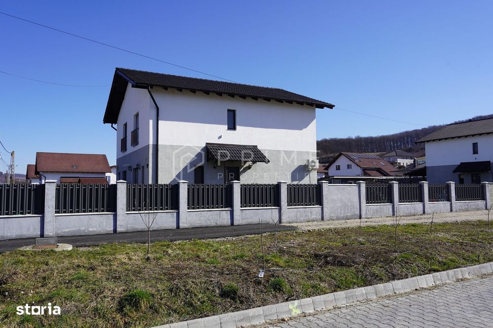 Casă tip duplex complet amenajată si mobilată