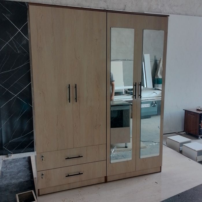 Mebel shkaf 4 eshikli vishelkali balandlik 2m uzunlik 1.60 sm