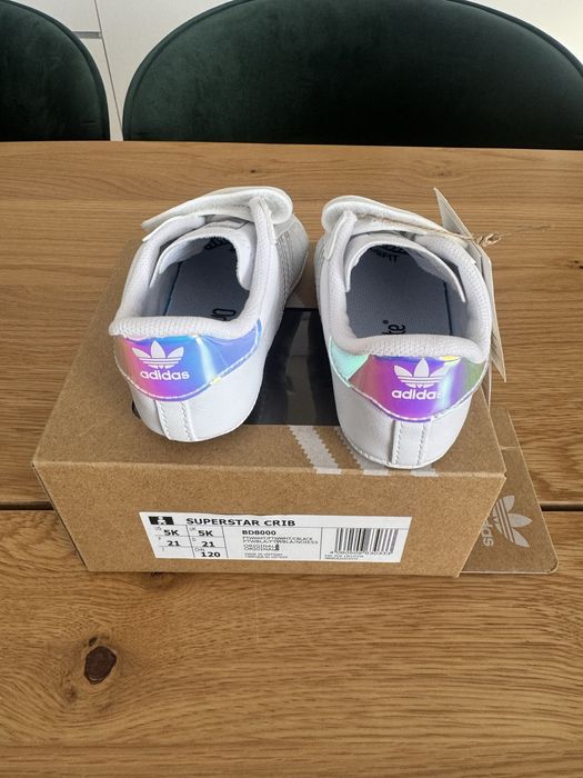 Бебешки маратонки Adidas нови