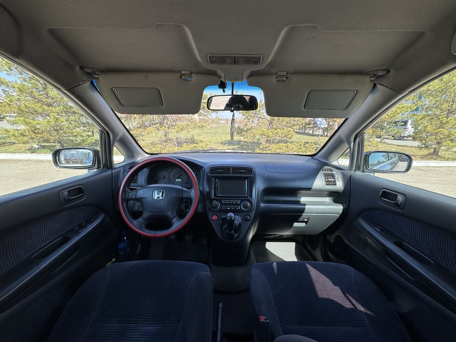 Продам Honda Stream