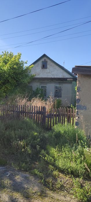 Продам дом на узинке.