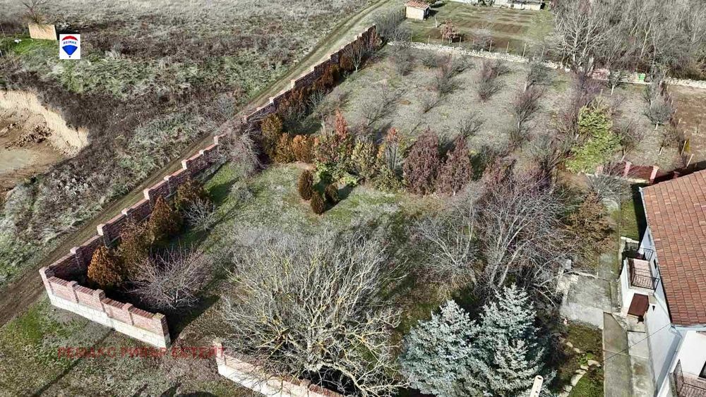 Продава се Парцел в с. Табачка, Област Русе - 1334 кв.м за 20 €/кв.м - Снимка #4