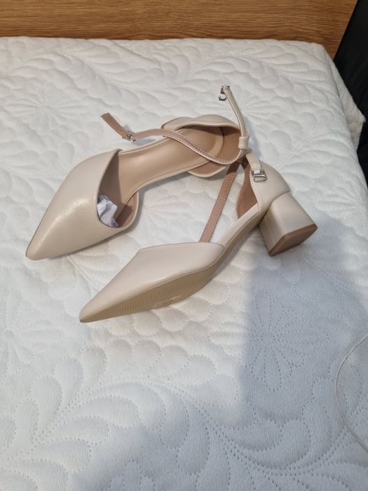 Елегантни обувки