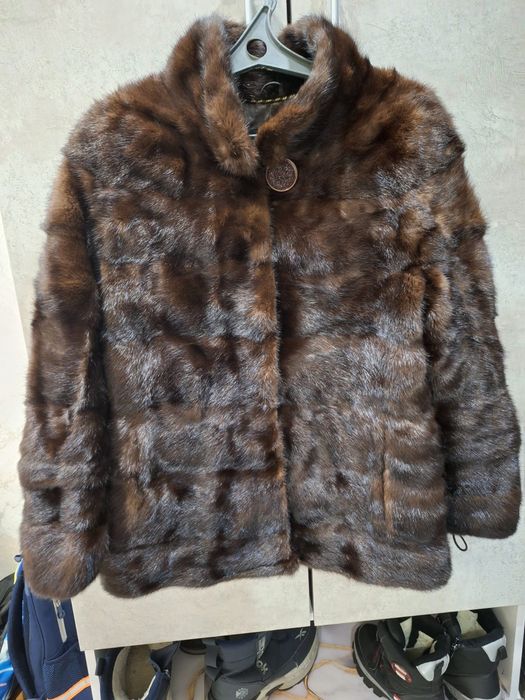 Шуба в отличном состояний