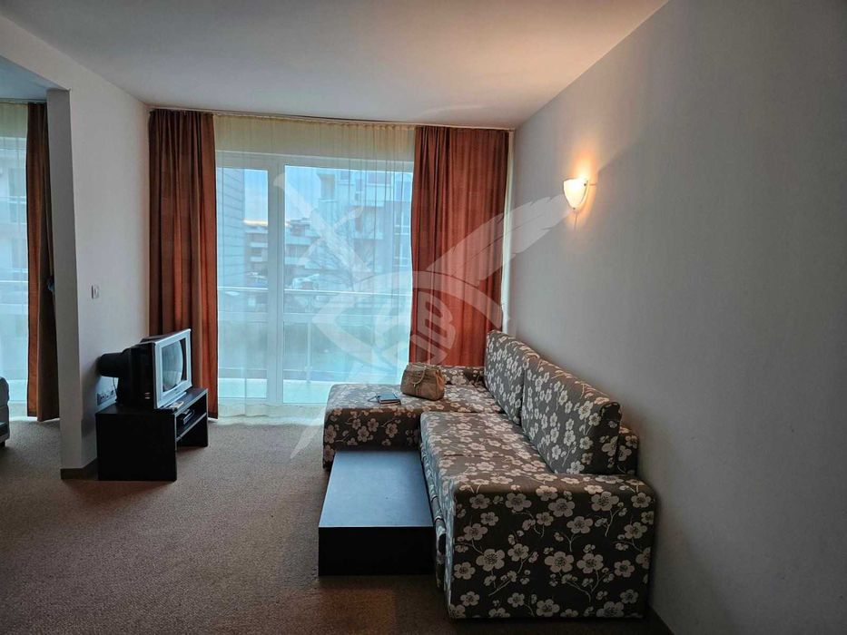 Продава се Двустаен апартамент в Бургас, Сарафово - 44 кв.м за 1637 €/кв.м - Снимка #1