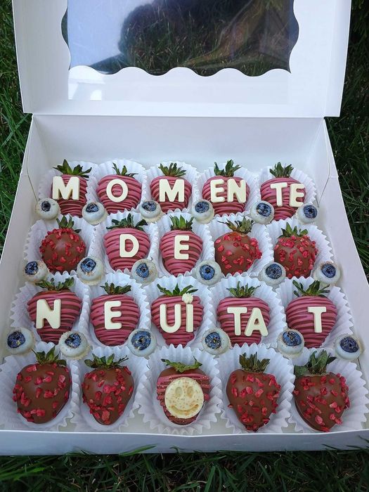 capsuni in ciocolata IAȘI