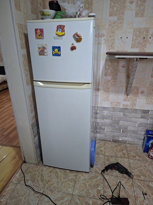 Продается холодильник