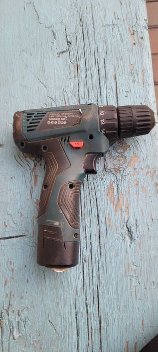 Шуруповерт на запчасти