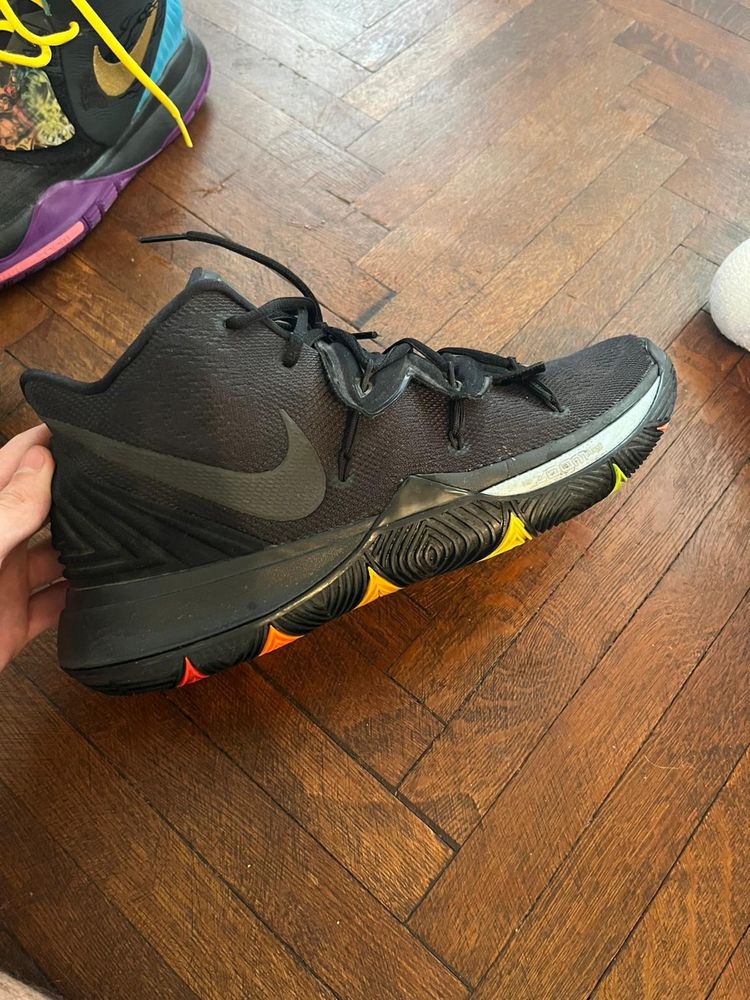 Nike Kyrie 5 Rainbow Giurgiu OLX.ro
