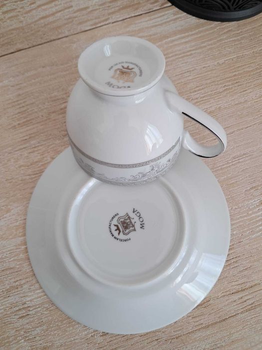 Serviciu cafea 12 piese din porțelan fin cu Filigran Platina, nou în cutie