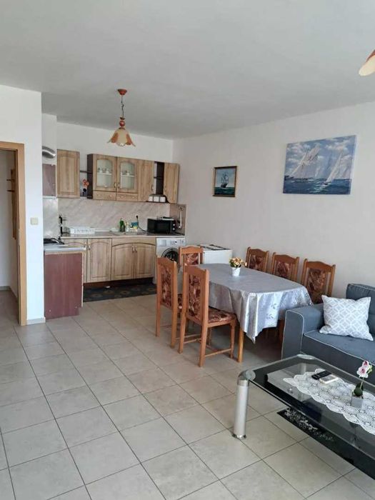 Дава се под наем Тристаен апартамент в Поморие - 90 кв.м за 498.27 € - Снимка #14