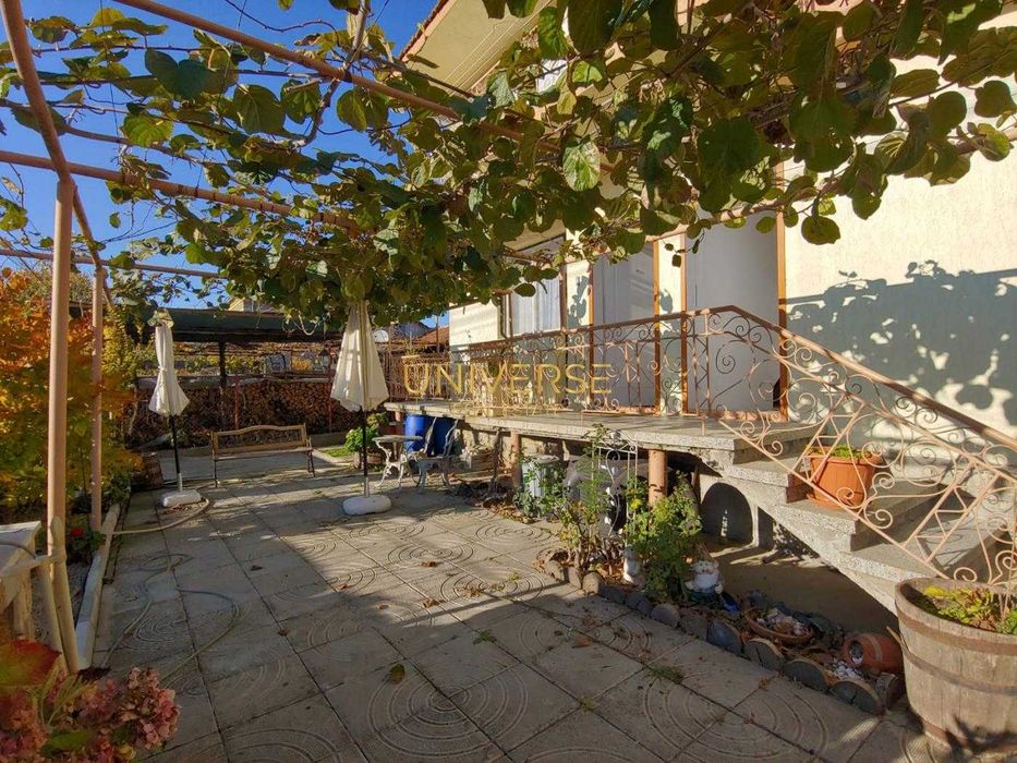 Продава се Къща в с. Кошарица, Област Бургас - 350 кв.м за 394 €/кв.м - Снимка #16