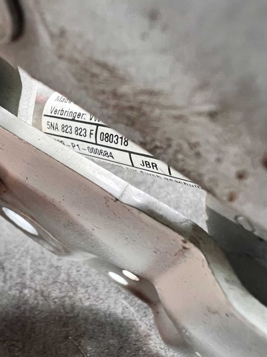 Balamale capota cu capsa pirotehnica VW Tiguan 2 2016-2020