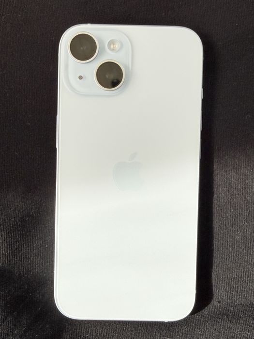 iPhone 15 baby blue 128gb