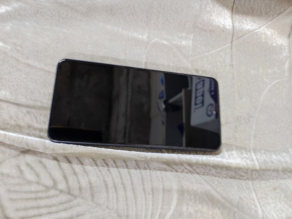 Продам Samsung s21 fe