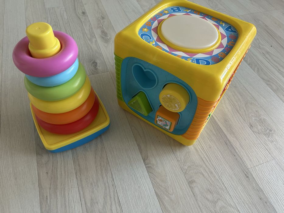 Сет от интерактивен куб и кула с рингове на чико