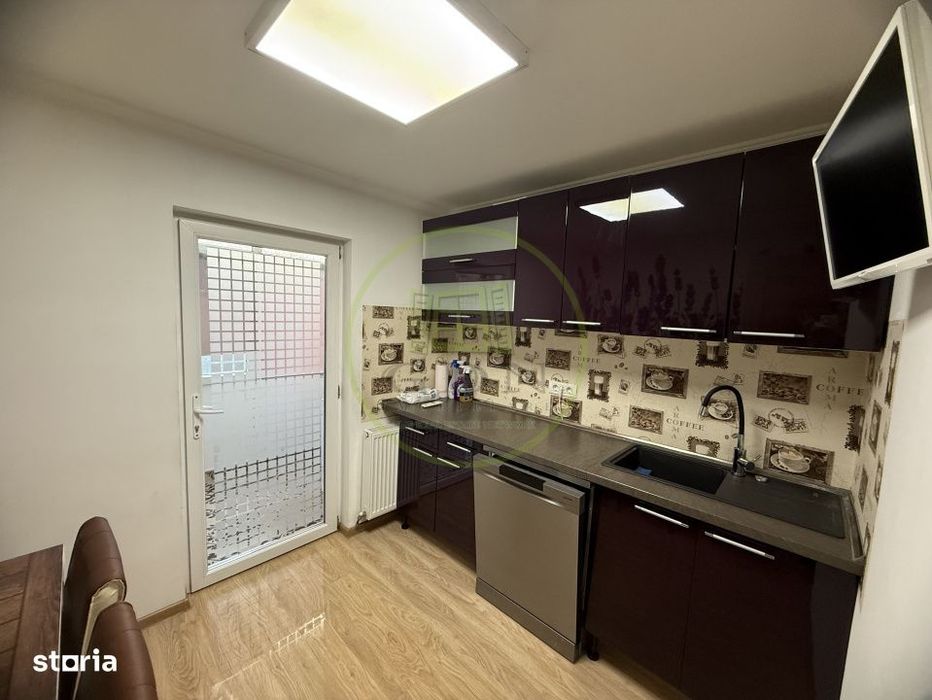 Apartament 3 camere, 68.34 mp, cartier Rovine, zona Biserica