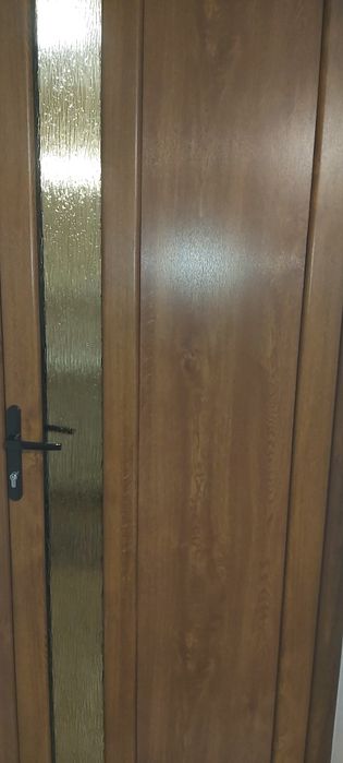 Montaj usa geam termopan