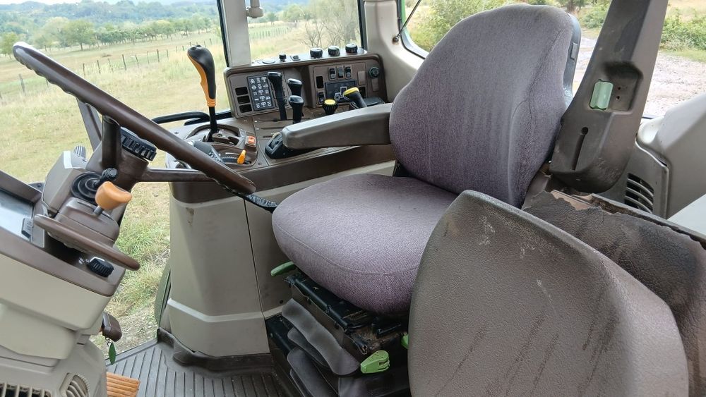 Tractor John Deer 6520 cu incarcator anul 2006