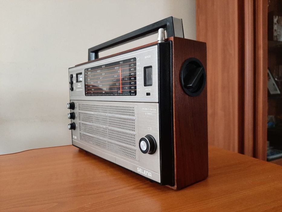 Radio  Sony XDR-S55, Grundig Ocean Boy 330,  Selena B216