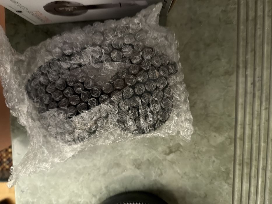 Лексус. Наушники