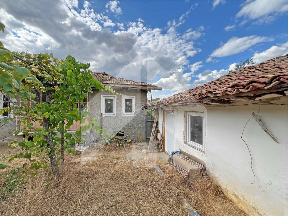 Продава се Къща в с. Писарево, Област Шумен - 113 кв.м за 158 €/кв.м - Снимка #1