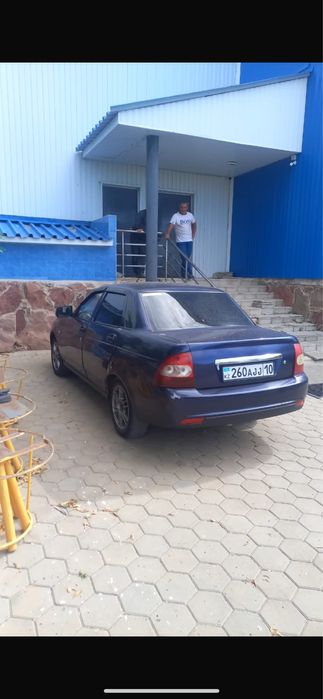 Лада приора в хорошем состоянии.