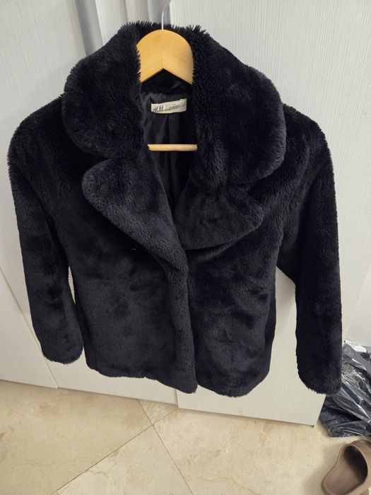 Haina blana H&M marimea 140, 9-10-11 ani, ca nouă