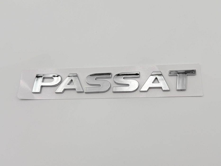 Emblema Compatibila VW Passat crom