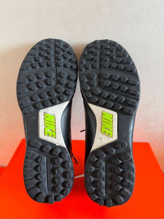 Сороконожки Nike