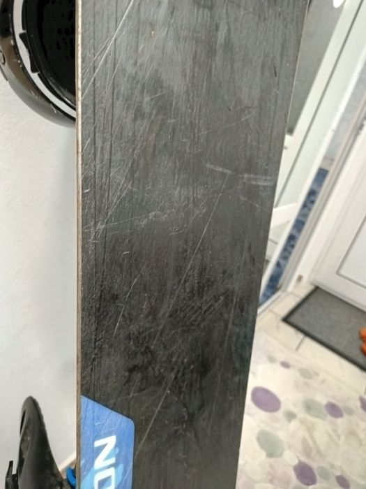 Сноуборд Salomon Shade 150 см с автомати Burton