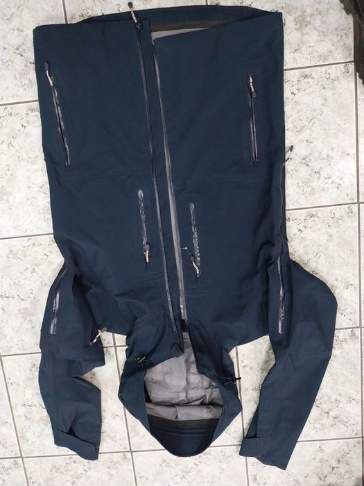 NORD-LEVEL 20.000 Воден стълб,ветроуст.,дишащо 10.000,ново мъжко яке