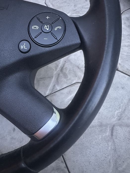 Продам руль мерседес w212 дорест