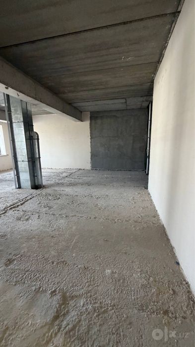 Новостройка квартира 3 комнат Паркентский коробка