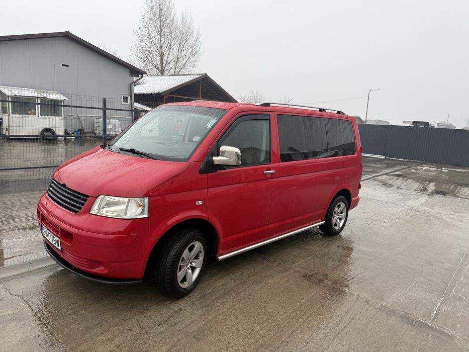 Volkswagen T5 model 2009 impecabil 10/10