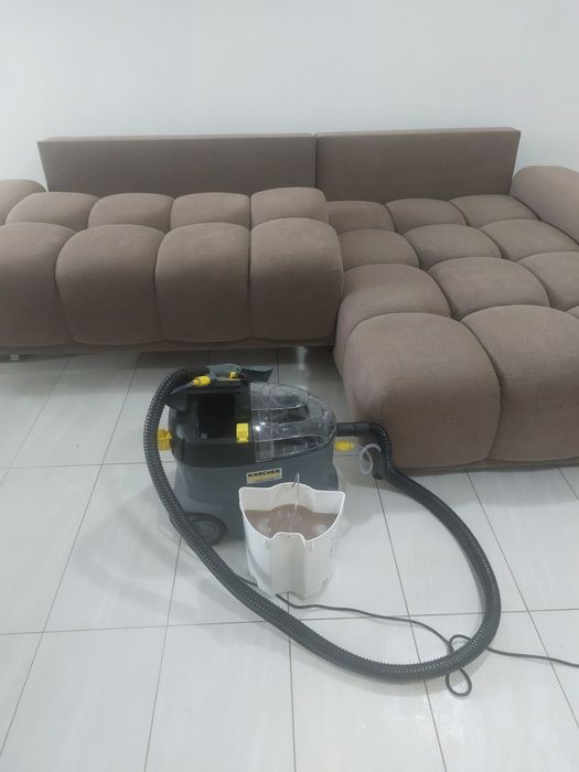 Servicii curățare interioare auto, saltele, canapele, etc.