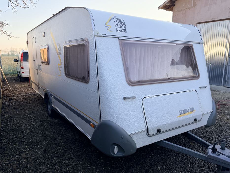 Rulota Knaus Sudwind an2002,5-6 pers,Mover,ATC,baie ,cadita dus