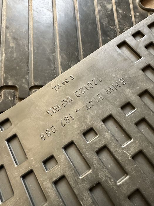 Передние два полика на бмв Е34