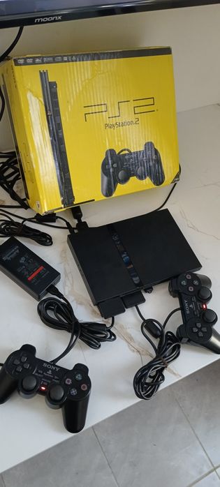 Yangi playstation 2 slim