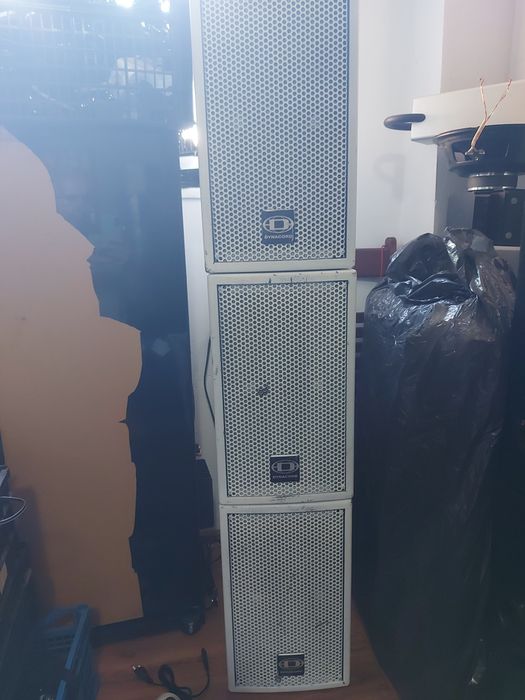 Sonos Play 1 .Dynacord MX 8.Yamaha MG16XU. MG12/4