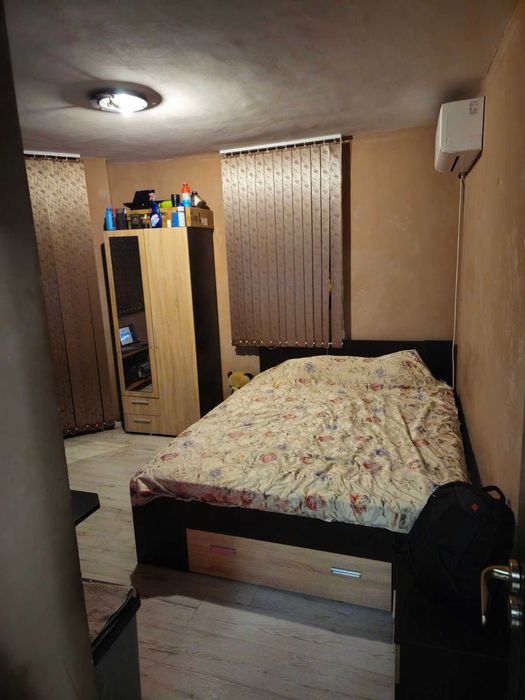 Продава се Четиристаен апартамент в Варна, Цветен квартал - 105 кв.м за 1905 €/кв.м - Снимка #7